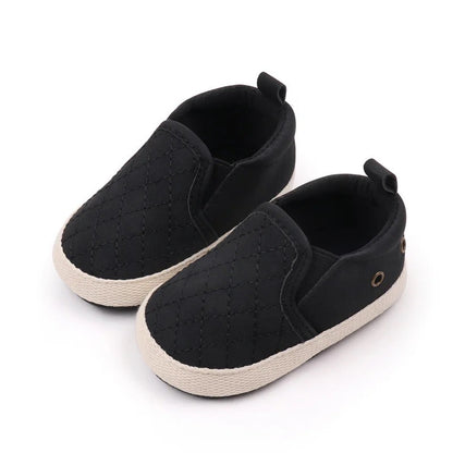 Casual Slip On Shoes: Black