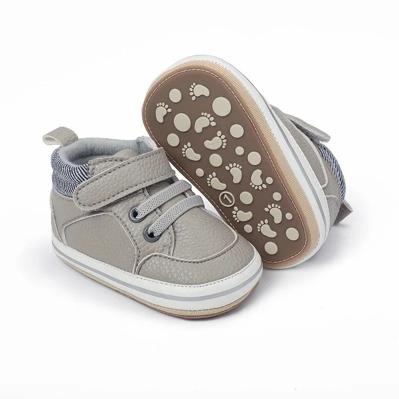 Skid Resistant Walking Shoes: Grey W/Blue